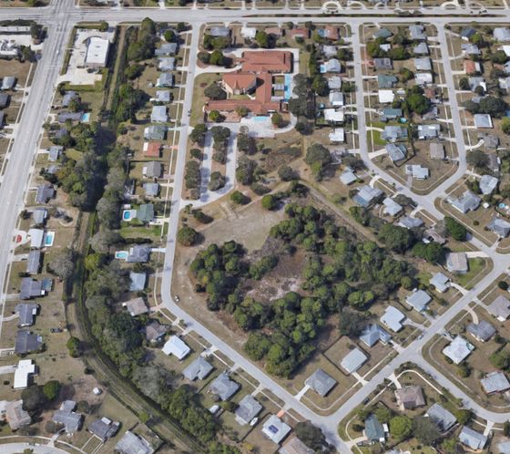 115 NE Solida Dr, Port Saint Lucie, FL 34983